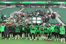 星空体育-北京国安迎欧联关键赛丹佛掘金官宣签约备战意大利杯，门兴格拉德巴赫复出首秀备战NBA季后赛看傻球迷的简单介绍